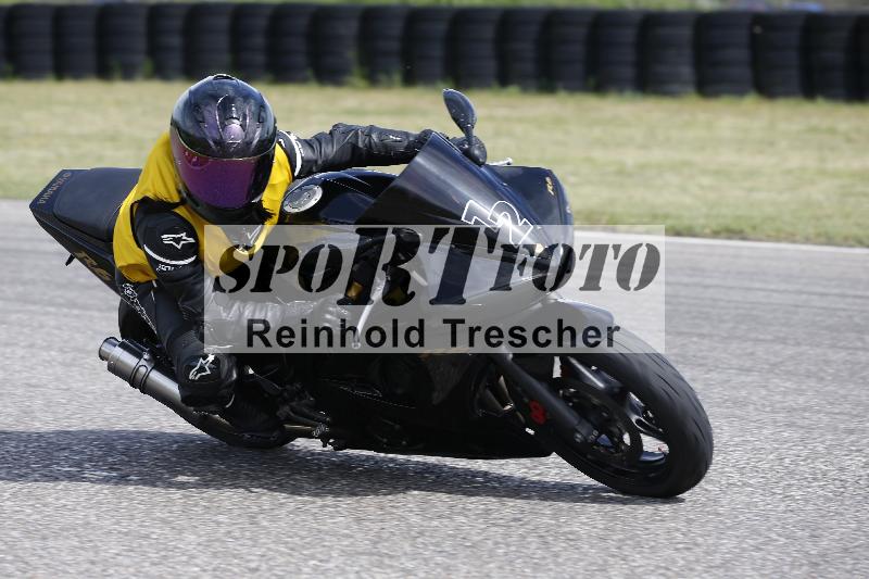 /Archiv-2025/07 19.04.2025 Speer Racing ADR/Instruktorentraining/12